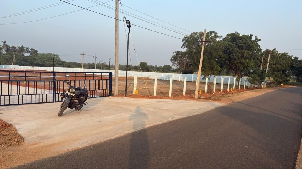 Terra40 entrance gate and chain-link fencing